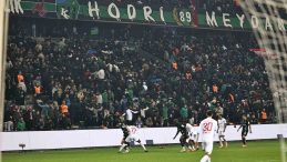 Kardeş kulüplerin maçında 3 puan Kocaelispor’un