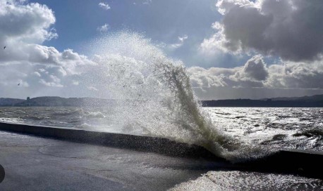 Kocaeli Valiliği’nden fırtına uyarısı