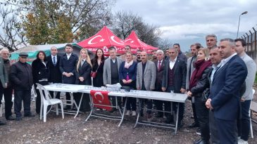 Kartepe Haddehane projesine tepkiler: Türkkan’dan dayanışma çadırında destek sözü