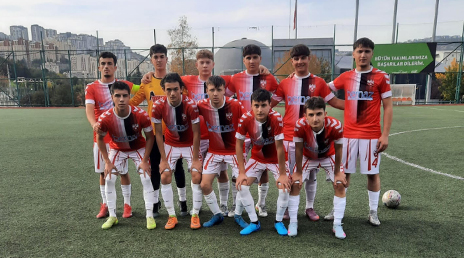 Kocaeli U-18D Grubu’nda Devasa Skor: Kirazlıyalıspor’u 10’ladı, liderliğe yetmedi