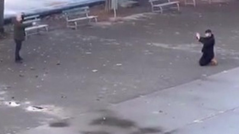 Okul bahçesindeki rehine krizinde baba serbest bırakıldı, şantajcı tutuklandı