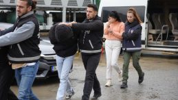 Kocaeli merkezli dev operasyon: 3,5 milyar liralık vurgun yapan çete çökertildi