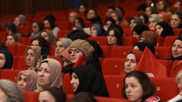 Akran zorbalığında bu tehlikeye dikkat: Ailelere önemli uyarılar