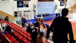 Basketbol maçında yumruklar havada uçuştu, maç karakolda bitti