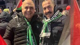 Filistin’i unutmuyoruz” mitingine katılan Kocaelispor Kulübü, Gazze halkına destek verdi