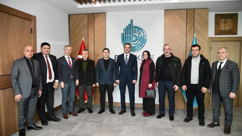 Kocaeli Manav Kültürü Dernekleri Federasyonu’ndan Başkan Özlü’ye ziyaret