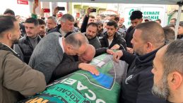 Tribünden düşerek ölen taraftarın babasından yürek yakan feryat