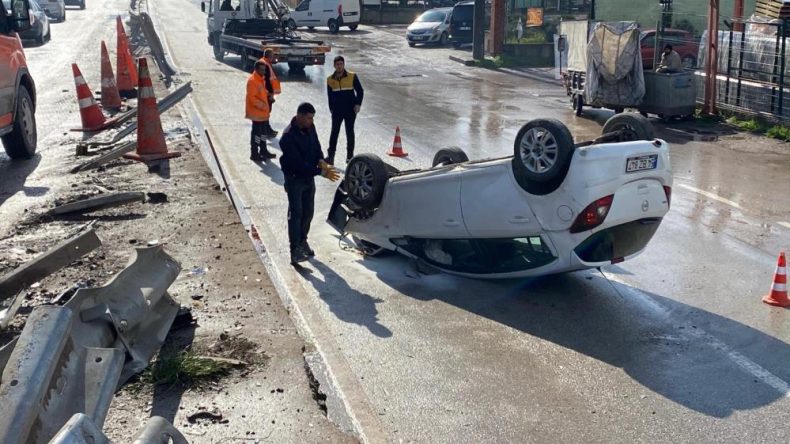 Aynı yerde 5 saat arayla ikinci kaza: Yaralılar var