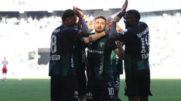 Kocaelispor 3 puanı 3 golle aldı