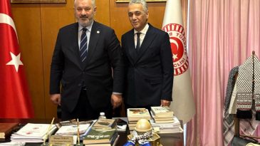 TBMM’de Hekimlik Meslek Kanunu çağrısı