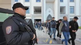 Siber dolandırıcıların cep telefonları çamaşır makinesinden çıktı