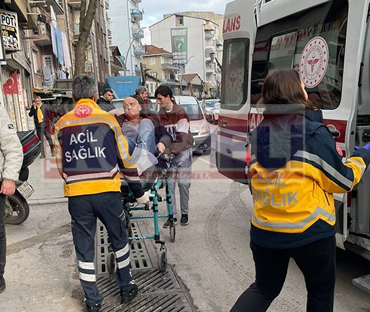 İzmit’te iş yerine pompalı tüfekle ateş açıldı: Yaralılar var