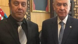 Tuncay Batı bıraktı, Kamil Akın MHP’nin yeni il başkanı oldu