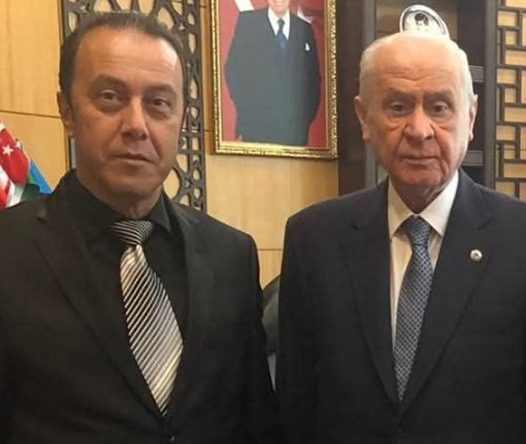 Tuncay Batı bıraktı, Kamil Akın MHP’nin yeni il başkanı oldu