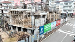 Riskli olduğu için yıkılmıştı; Yeni Kuruçeşme Merkez Camii şekillenmeye başladı