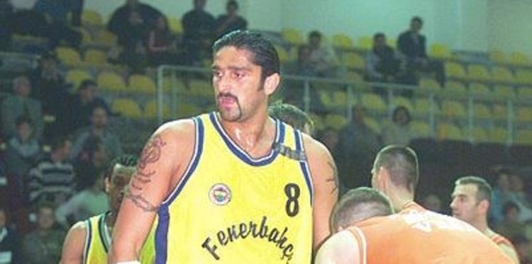 Türk basketbolunun efsane ismi Zaza Enden Kocaeli’ye Akademi kuruyor