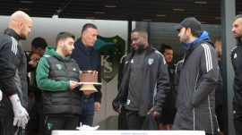 Kocaelispor’da antrenman öncesi sürpriz