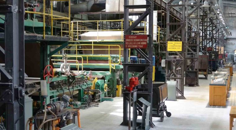 Bir zamanlar Türkiye’nin kağıdını üretiyordu, şimdi tarihini anlatıyor