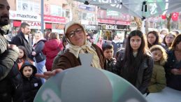 Kocaelispor’dan Kadınlar Günü’nde hediye çarkı etkinliği