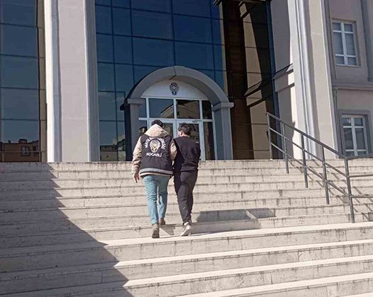 Kocaeli’de 183 dolandırıcılık dosyasından aranan şahıs yakalandı