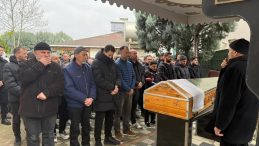 Adliye önünde kalbinden bıçaklanarak öldürülen Emrah’ın amcası konuştu