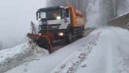 Kocaeli’nin yüksek kesimleri bayramda beyaza büründü