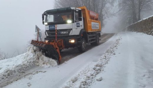 Kocaeli’nin yüksek kesimleri bayramda beyaza büründü