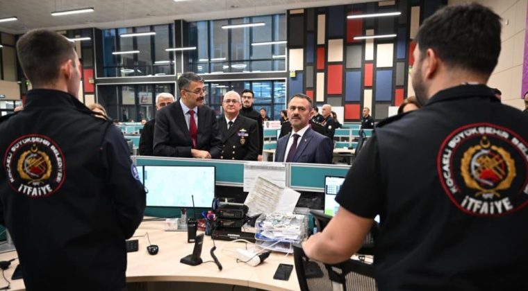 İçişleri Bakan Yardımcısı Çelik’ten bayramda görev başındaki personele ziyaret