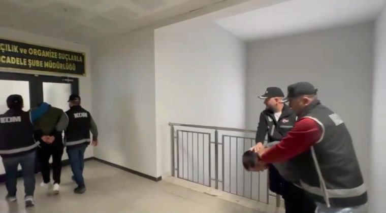 Kocaeli’de iş yeri kundaklandı: 2 şüpheli İstanbul’da yakalandı