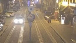 Otomobilden mekanı taradılar: Üç kişinin öldüğü bar saldırısının dehşet anları