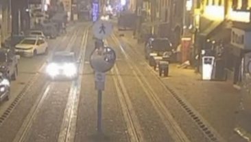 Otomobilden mekanı taradılar: Üç kişinin öldüğü bar saldırısının dehşet anları