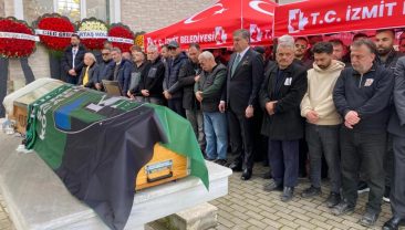 Kanlı saldırıda ölen mekan sahibi ve Kocaelispor kongre üyesi defnedildi