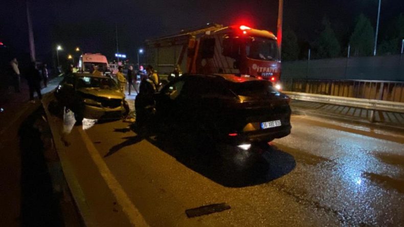 Yola dökülen sıvı kazaya sebep oldu: Yaralılar var