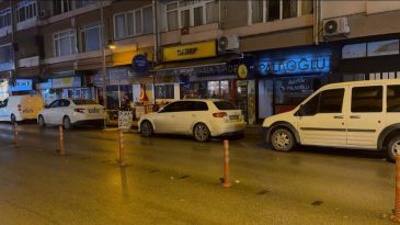 İzmit’te bıçaklanan şahıs dükkana sığındı