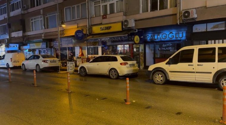 İzmit’te bıçaklanan şahıs dükkana sığındı