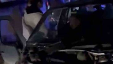 Başiskele’de iki otomobil çarpıştı: 4 yaralı