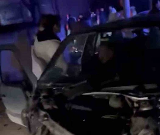 Başiskele’de iki otomobil çarpıştı: 4 yaralı