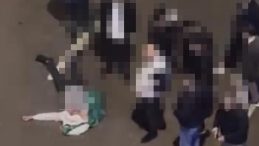 İzmit’te dehşet anları: Tekme ve yumruklarla feci şekilde darbedildi