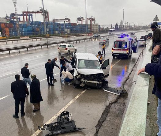 Kocaeli’de zincirleme kaza: 3 yaralı