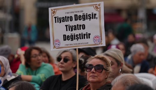 Sanatın kalbi Üsküdar’da attı: “sanatabilet.com” projesi, tiyatro dünyasında yeni bir dönemin kapılarını açtı