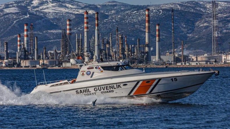 TCSG-15 ve TCG Tayfun vatandaşların ziyaretine açılıyor