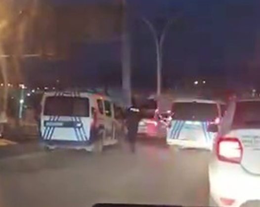 Uygulamadan kaçan ehliyetsiz sürücü kenti birbirine kattı