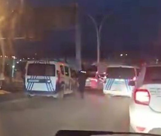 Uygulamadan kaçan ehliyetsiz sürücü kenti birbirine kattı