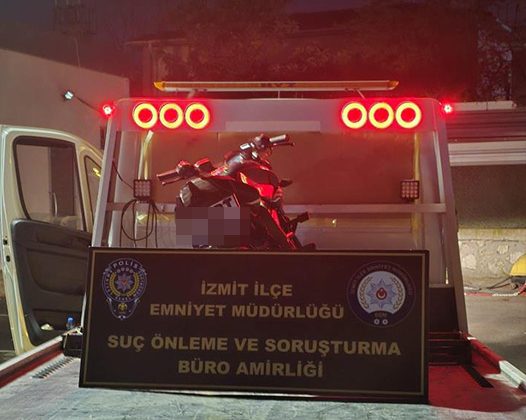 Trafikte tehlikeli şov pahalıya patladı: 175 bin TL ceza kesildi