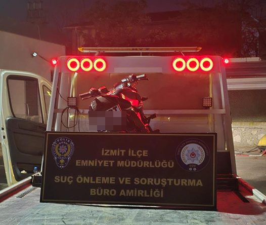 Trafikte tehlikeli şov pahalıya patladı: 175 bin TL ceza kesildi