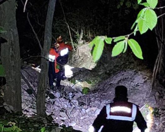 Başiskele’de ormanda yollarını kaybettiler, böyle kurtarıldılar