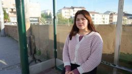 Taciz iddiası: Otobüs durağında arkadaşını beklerken mide bulandıran tavırlara mazur kaldı