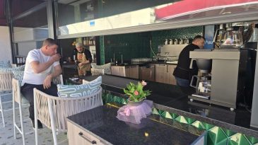 Merih Demiral kafe açtı, şehit ailelerine ve gazilere her şey ücretsiz