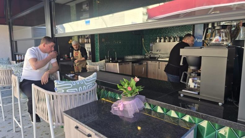 Merih Demiral kafe açtı, şehit ailelerine ve gazilere her şey ücretsiz