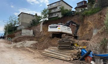İzmit’te toprak kayması: Proje sorumlularına ceza, inşaat mühürlendi